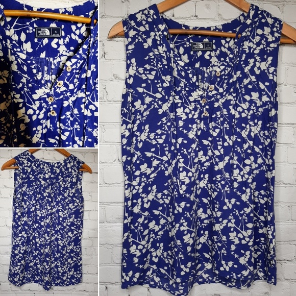 The North Face Tops - 🎀 4/$25 North Face sleeveless top size S